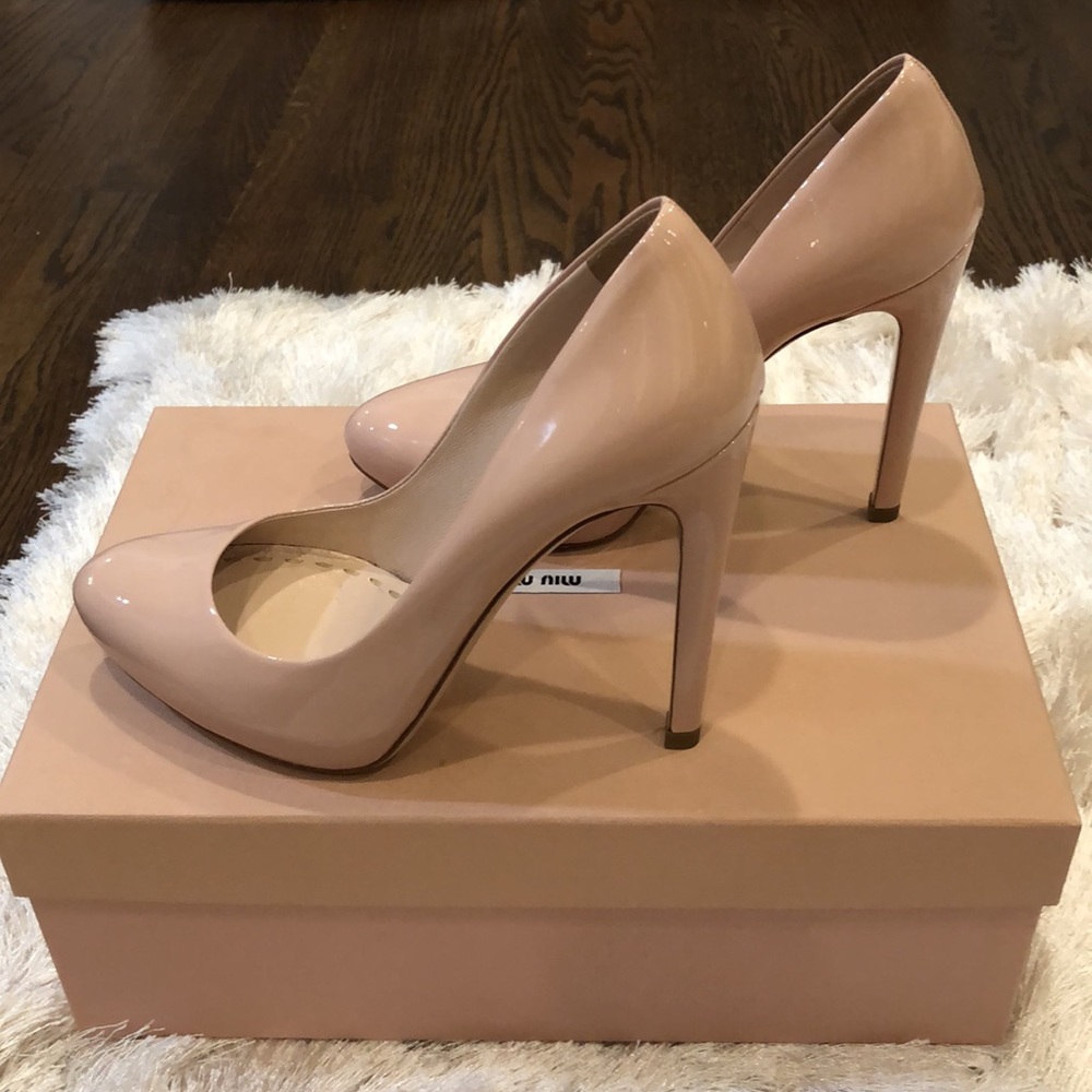 Miu Miu Blush Patent Leather Pointed-Toe Pumps